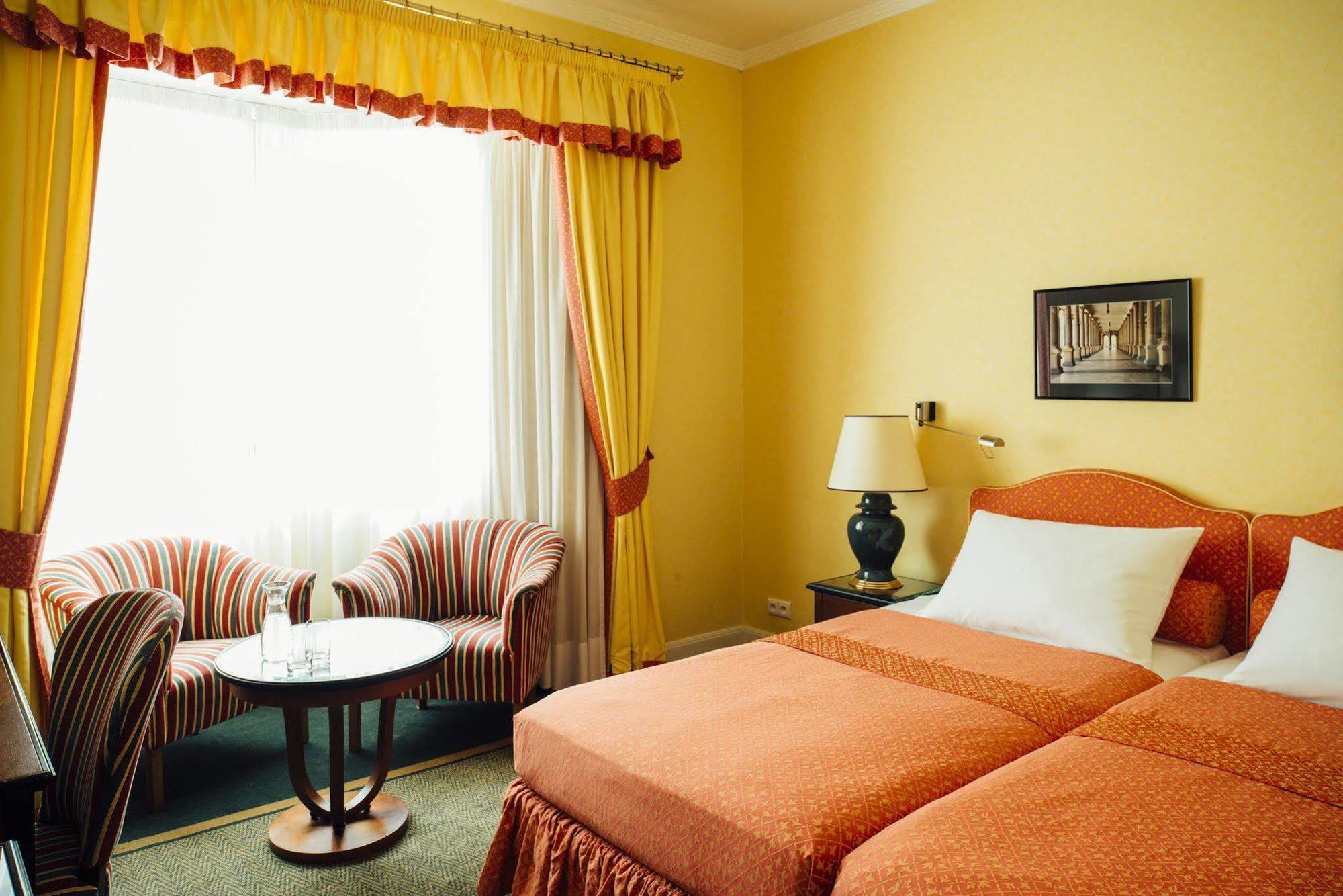 Dvorak & Wellness Hotel 4*