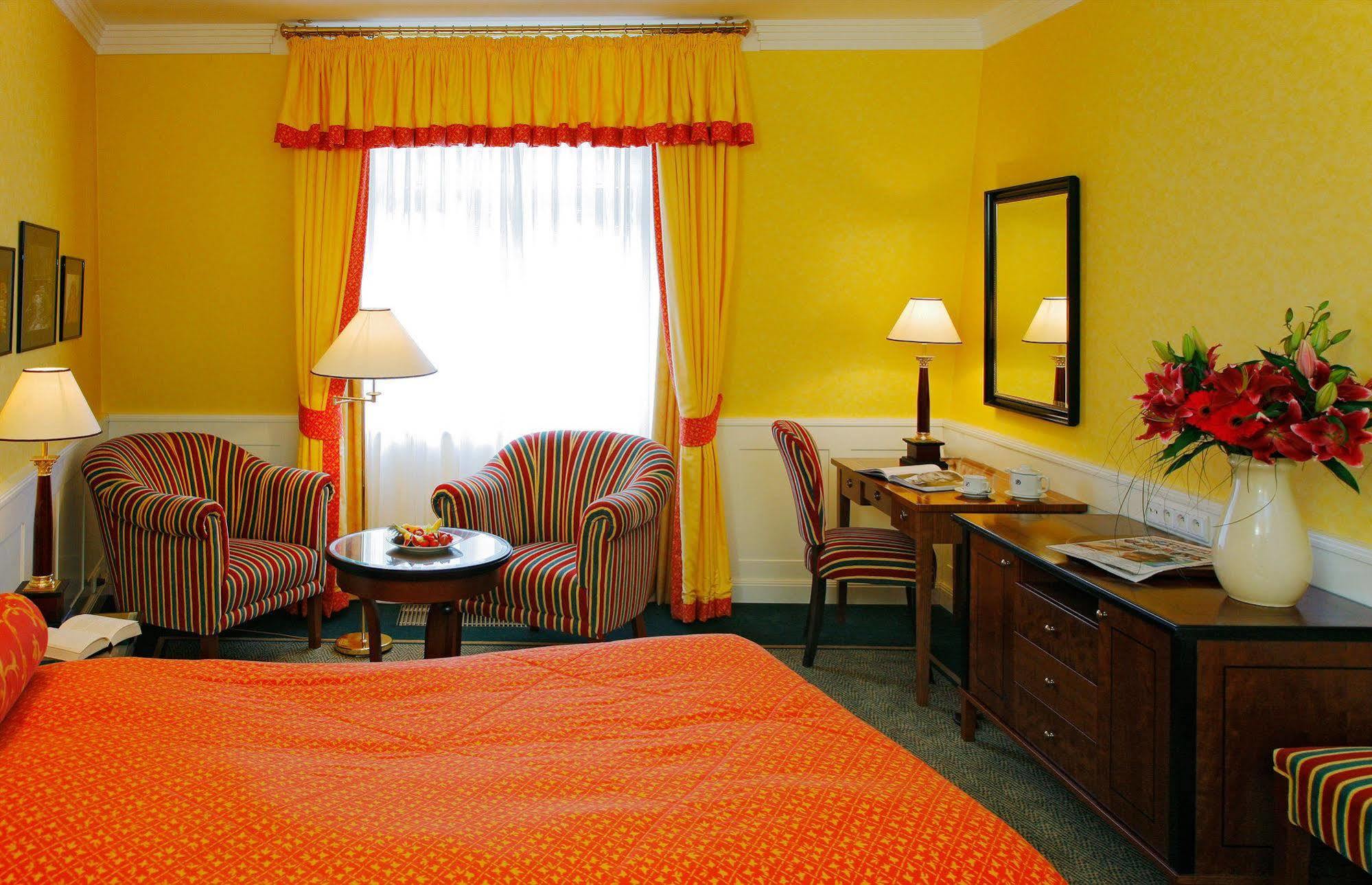 Dvorak & Wellness 4*