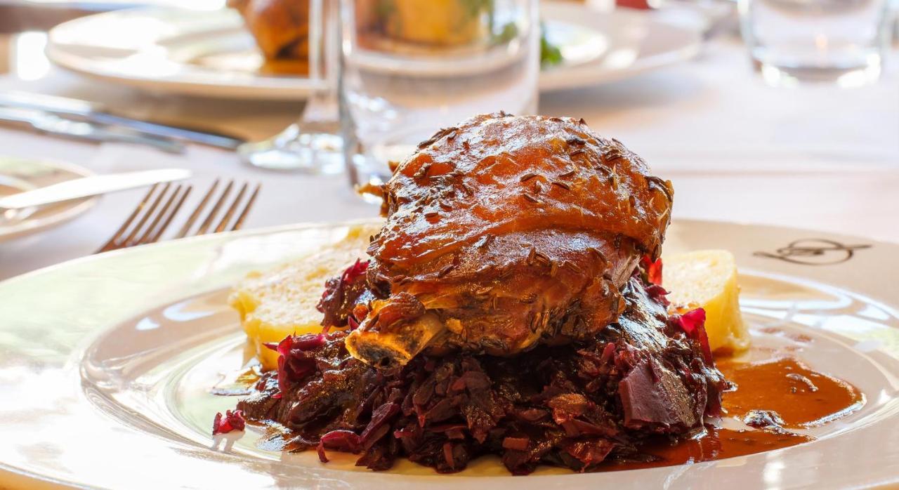 Dvorak & Wellness Hotel Karlovy Vary
